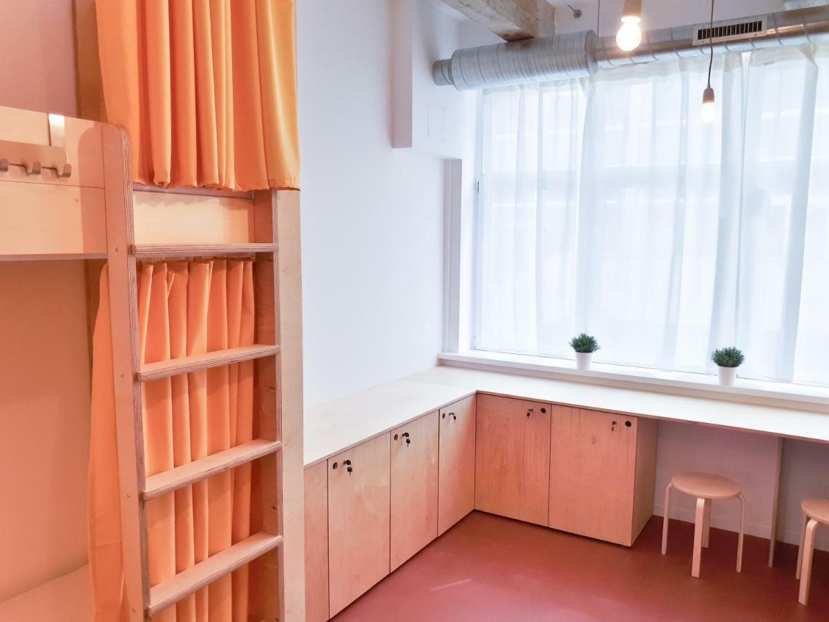 Cmyk Usti Nad Labem Hostel Kültér fotó
